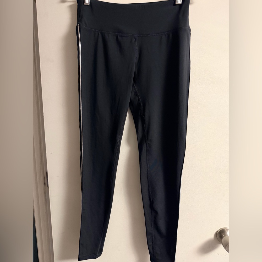 Tangerine Black  Leggings with Side Stripe NWT Small